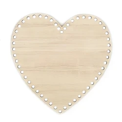 Heart-shaped wooden bottom for making baskets 20 x 20.5cm