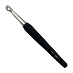 Knit Proe 9.0 aluminium crochet hook with ergonomic soft handle