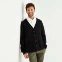 Magazine featuring two men's projects to be made withDMCr Merino Essentiel 4 wool yarn.