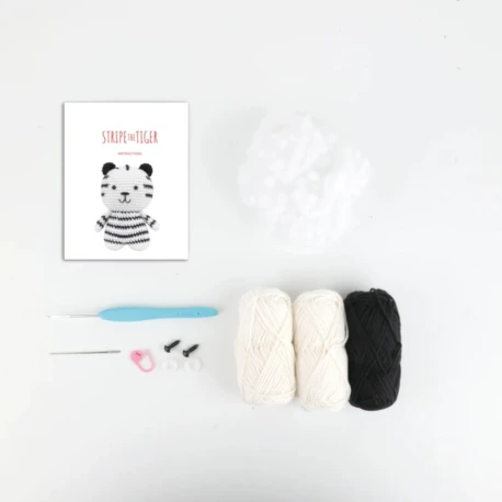 Kit Stripe la tigre Set per realizzare un amigurumi completo - A28C05-S Anchor