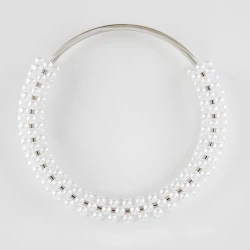 Manico tondo con perle e anima in metallo argento ideale per borse e pochette