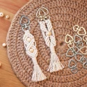 Heart-shaped metal snap hooks, elegance and functionality for bags and accessories
