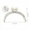 Chiusura clic clac ball con perle colorate beige effetto madreperla