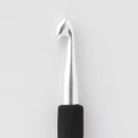 Knit Proe 6 crochet hook in aluminium with ergonomic soft handle
