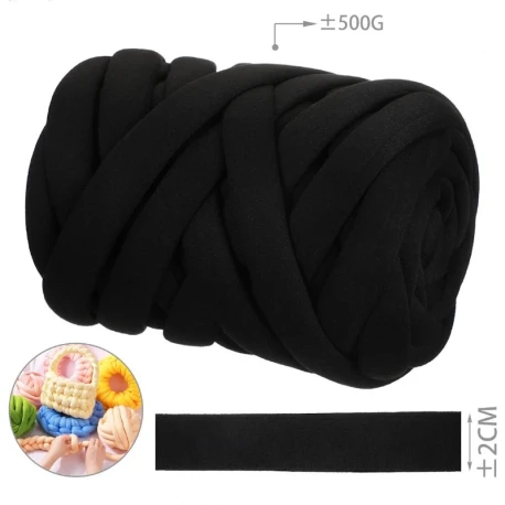 Black marshmallow yarn for hand-knitted chunky bags