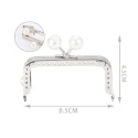 Chiusura clic clac squadrata 8,5 cm con sfere perla