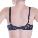 Reggiseno con ferretto, coppe senza cuciture, fianchi in pizzo Art.261 Belseno Lepel