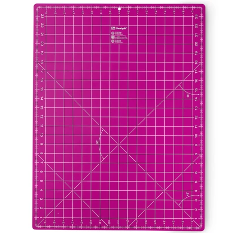 45 x 60 cm pink cutting mat for cutters, patchwork and creative sewing - 611467 Prym