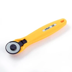 Fabric cutter with 28 mm diameter rotating blade - 611371 Prym
