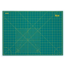 Prym green cutting mat 45x60cm for patchwork and sewing