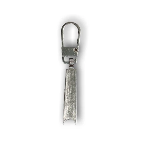 Slightly triangular bar zip puller with hook