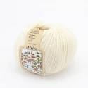Witico virgin wool blend, 50 g ball of yarn. Silke - colour 800 Cream