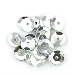 Gutermann, 6mm sequins, colour 1005 Silver
