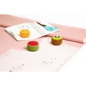 Puntaspilli e peso ferma tessuto a forma di cocomero Prym Love - 610332 Prym