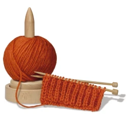 Beech wood ball of yarn holder and wool unwinder - 225170 Prym