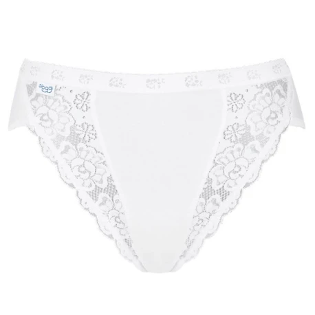 Sloggi CHIC TAI donna slip in cotone sgambato con pizzo bianco