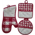 Set Presine e guanto da forno, quadri e cuori rossi, con inserto in tela Aida da ricamare - BM Ricami