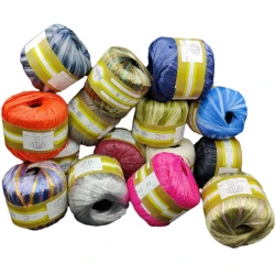 Ball of 100% natural raffia yarn, Silke, 25g.