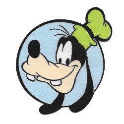 Goofy Disney© embroidered and heat-adhesive patch application