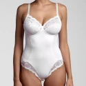 Lepel shaping wireless lace bodysuit with cotton lining